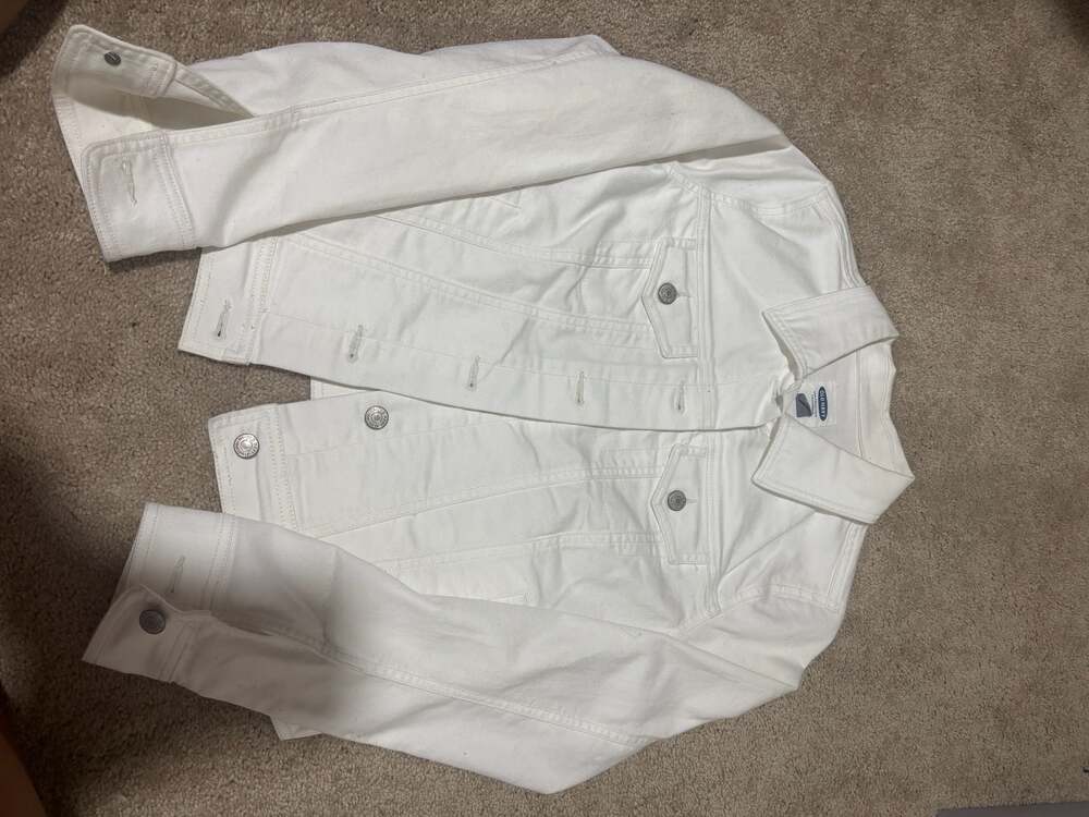 Old Navy White Denim Jean Jacket Size M